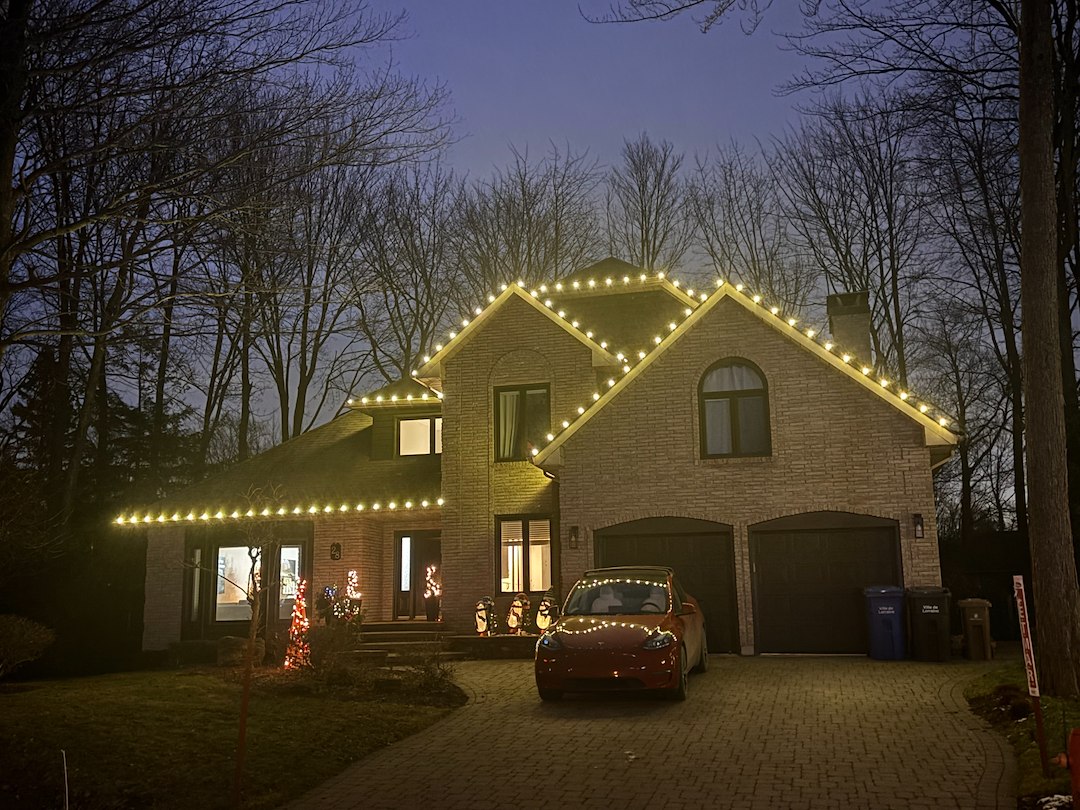 A Magical Christmas Lighting Installation in Lorraine, Qc.